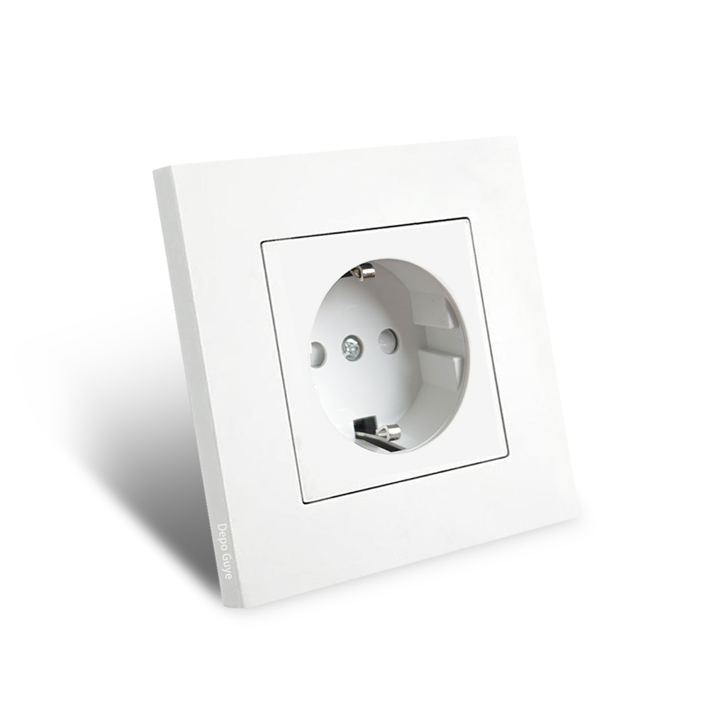 Outdoor Power Outlet - White EU standard electrical wall adapter