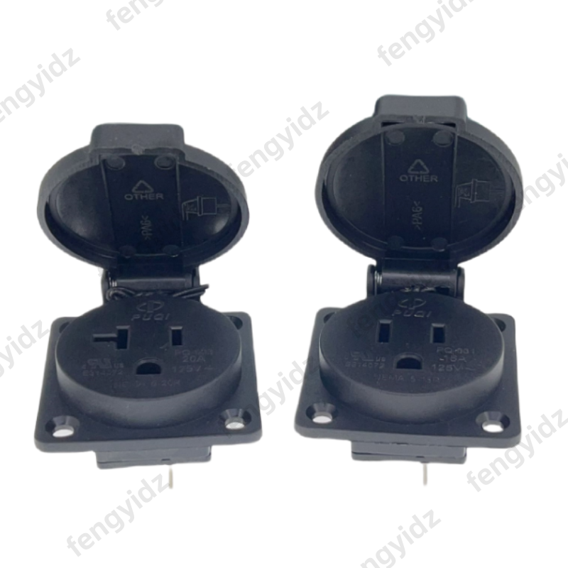 Black 125V 15A 20A IP44 CE Ame - Outdoor Power Inlet Box のレビューと価格